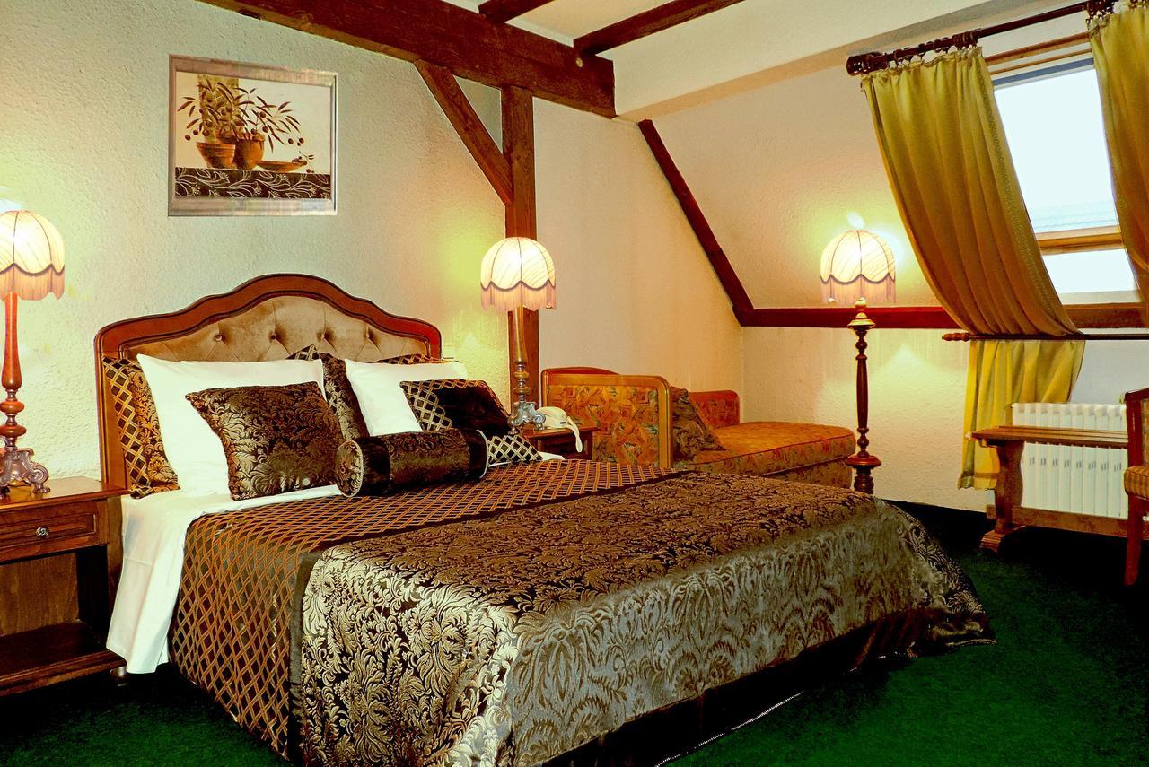 Hotel Restaurant Cristal Wintzenheim Εξωτερικό φωτογραφία